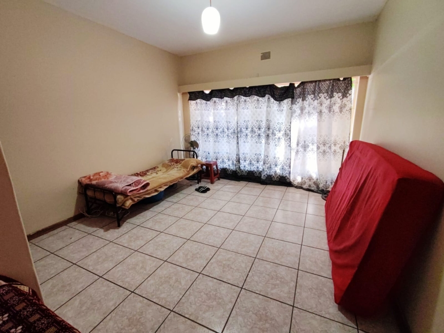 1 Bedroom Property for Sale in Potchefstroom North West